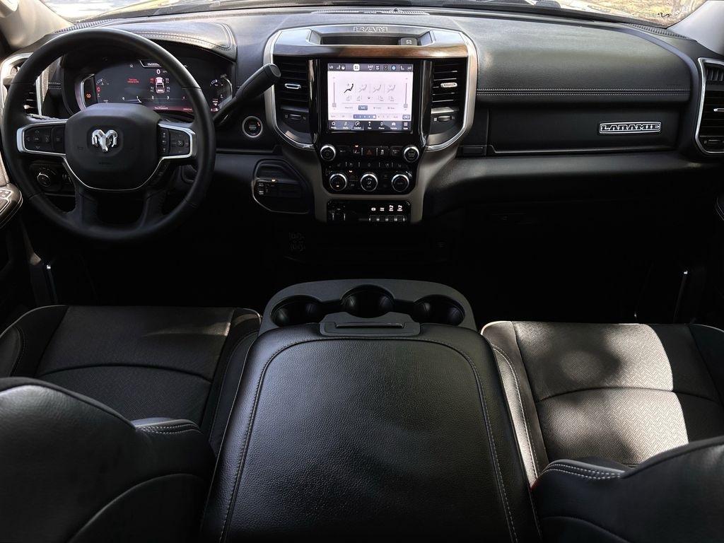 RAM 2500 Laramie Crew Cab SWB 4WD 2024