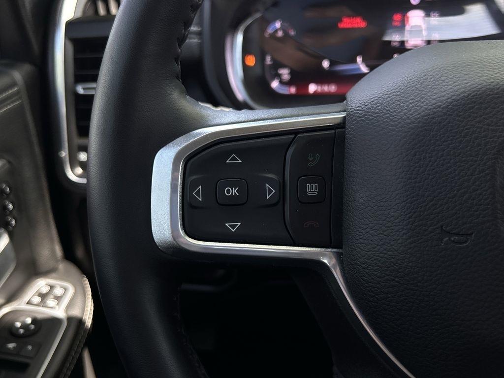 RAM 2500 Laramie Crew Cab SWB 4WD 2024