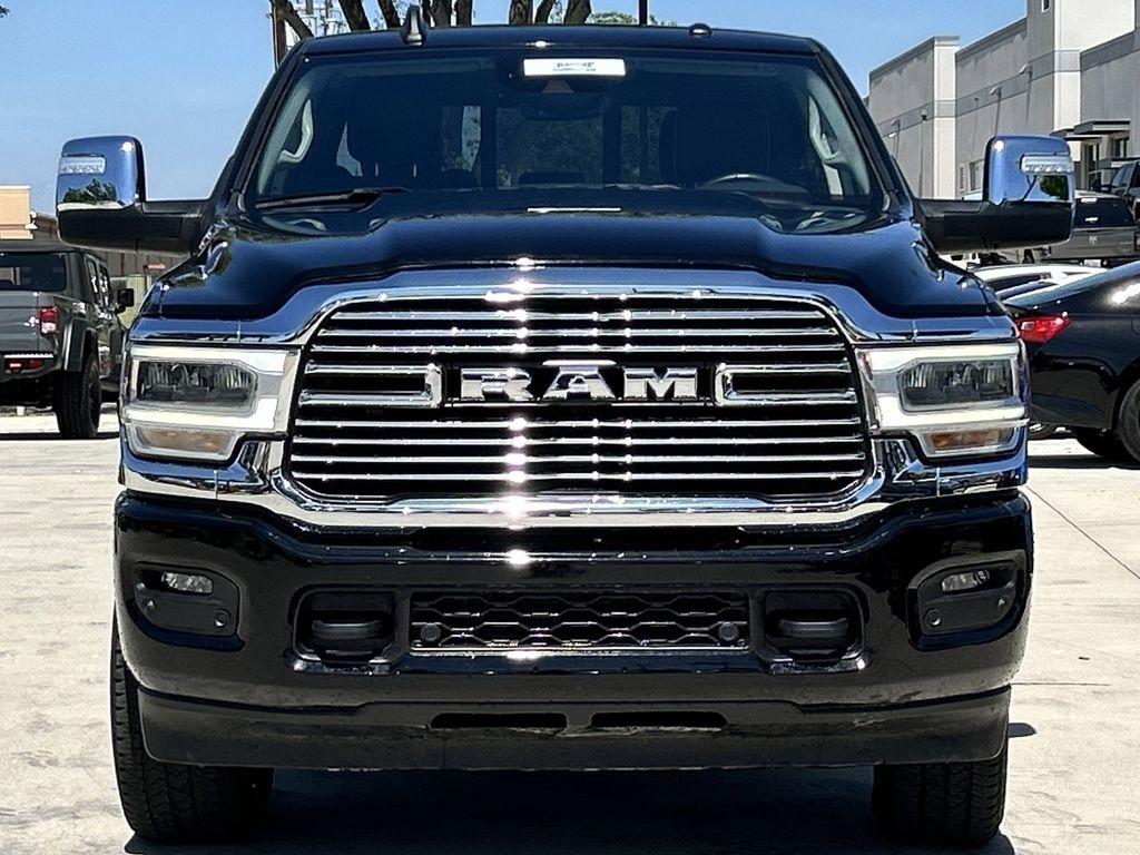 RAM 2500 Laramie Crew Cab SWB 4WD 2024