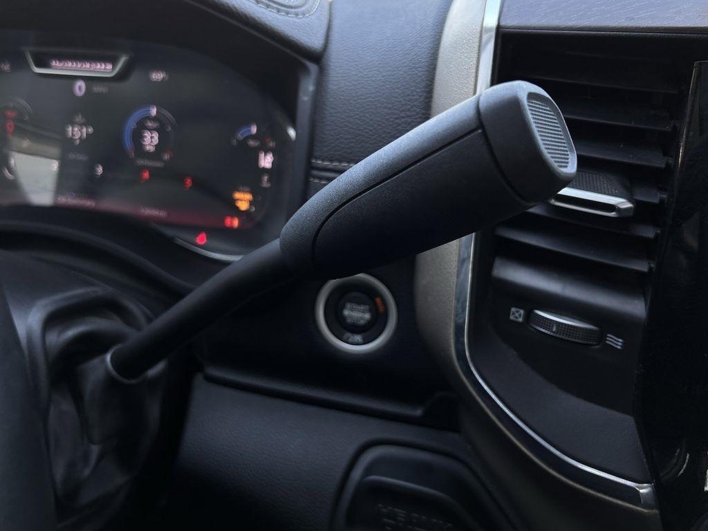 RAM 2500 Laramie Crew Cab SWB 4WD 2024