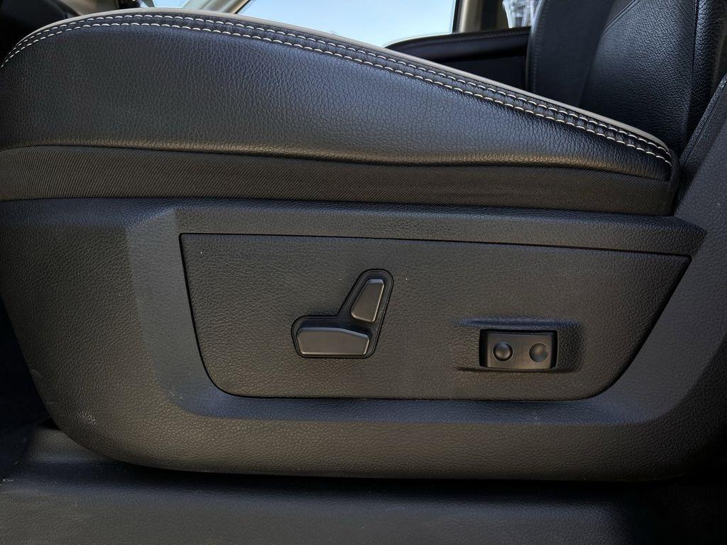 RAM 2500 Laramie Crew Cab SWB 4WD 2024