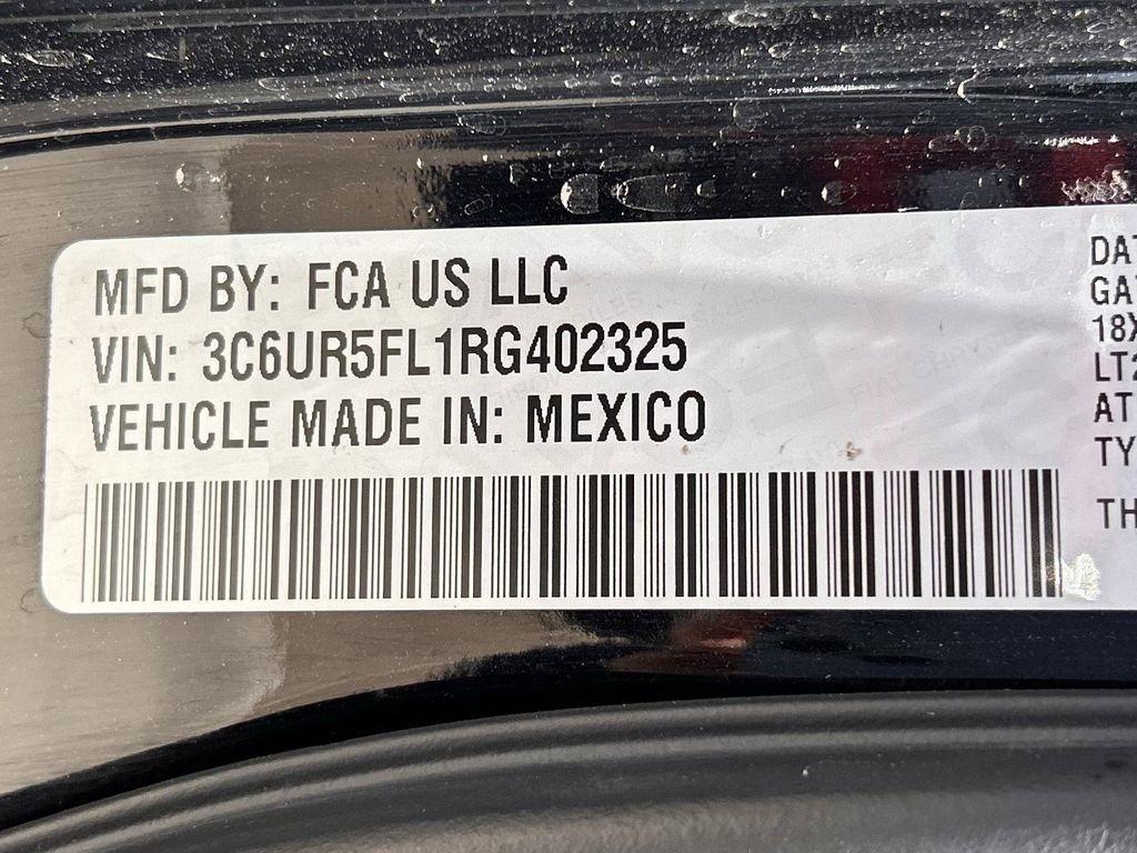 RAM 2500 Laramie Crew Cab SWB 4WD 2024