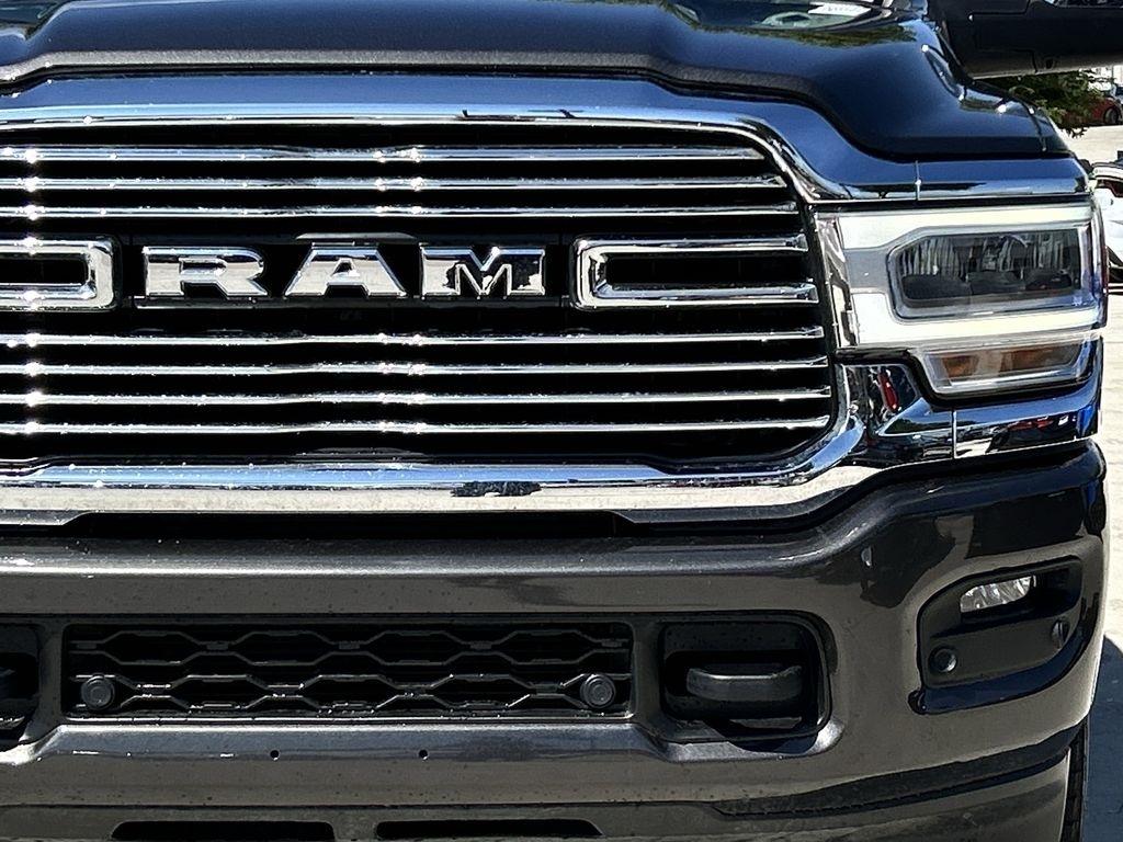 RAM 2500 Laramie Crew Cab SWB 4WD 2024