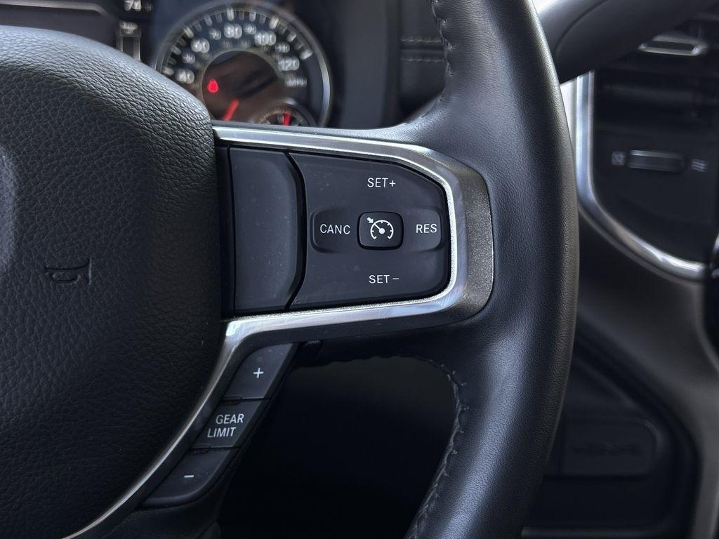 RAM 2500 Laramie Crew Cab SWB 4WD 2024