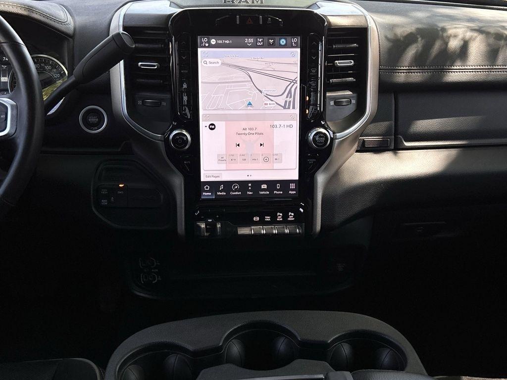 RAM 2500 Laramie Crew Cab SWB 4WD 2024