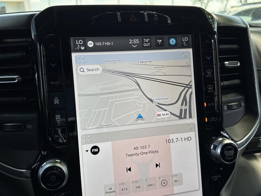 RAM 2500 Laramie Crew Cab SWB 4WD 2024