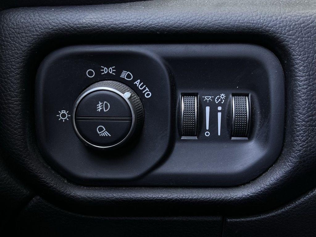 RAM 2500 Laramie Crew Cab SWB 4WD 2024