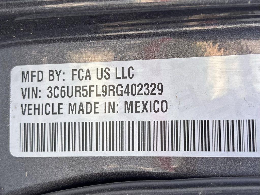 RAM 2500 Laramie Crew Cab SWB 4WD 2024