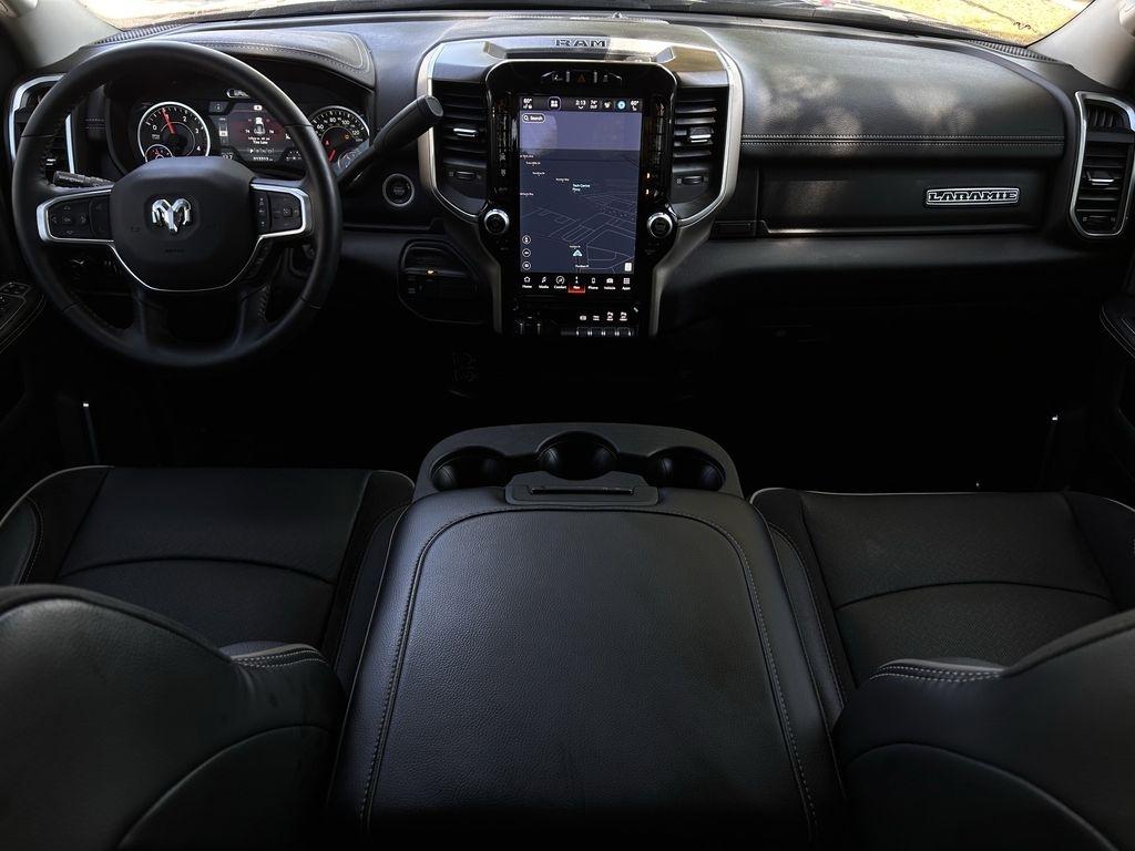 RAM 2500 Laramie Crew Cab SWB 4WD 2024