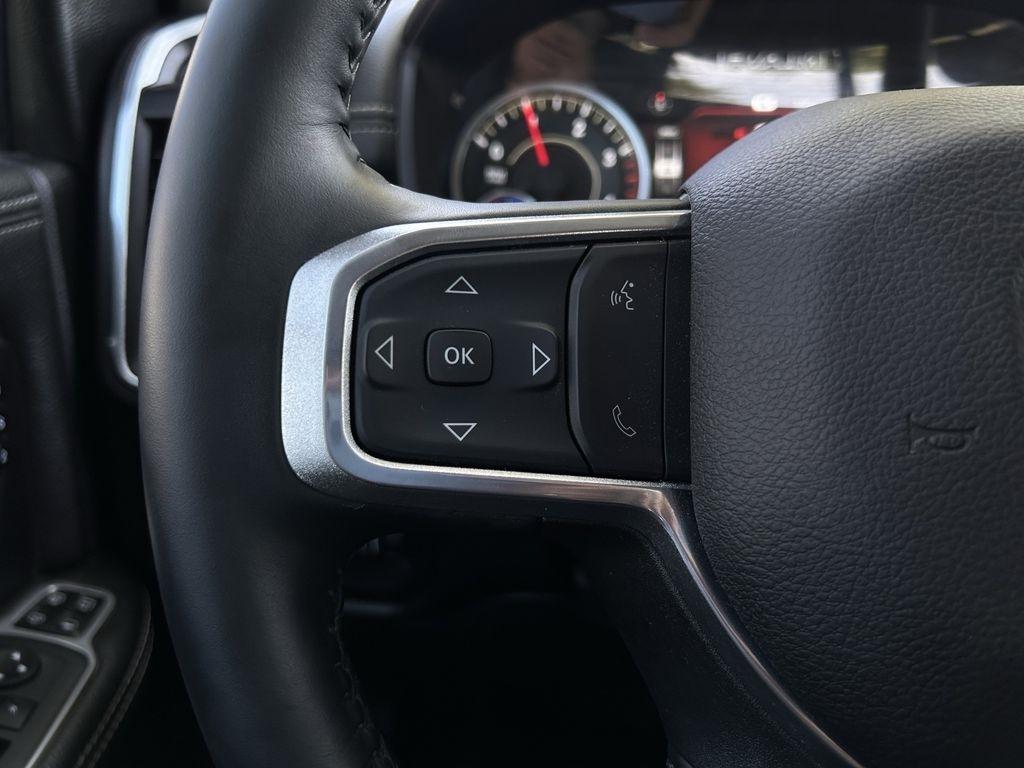 RAM 2500 Laramie Crew Cab SWB 4WD 2024