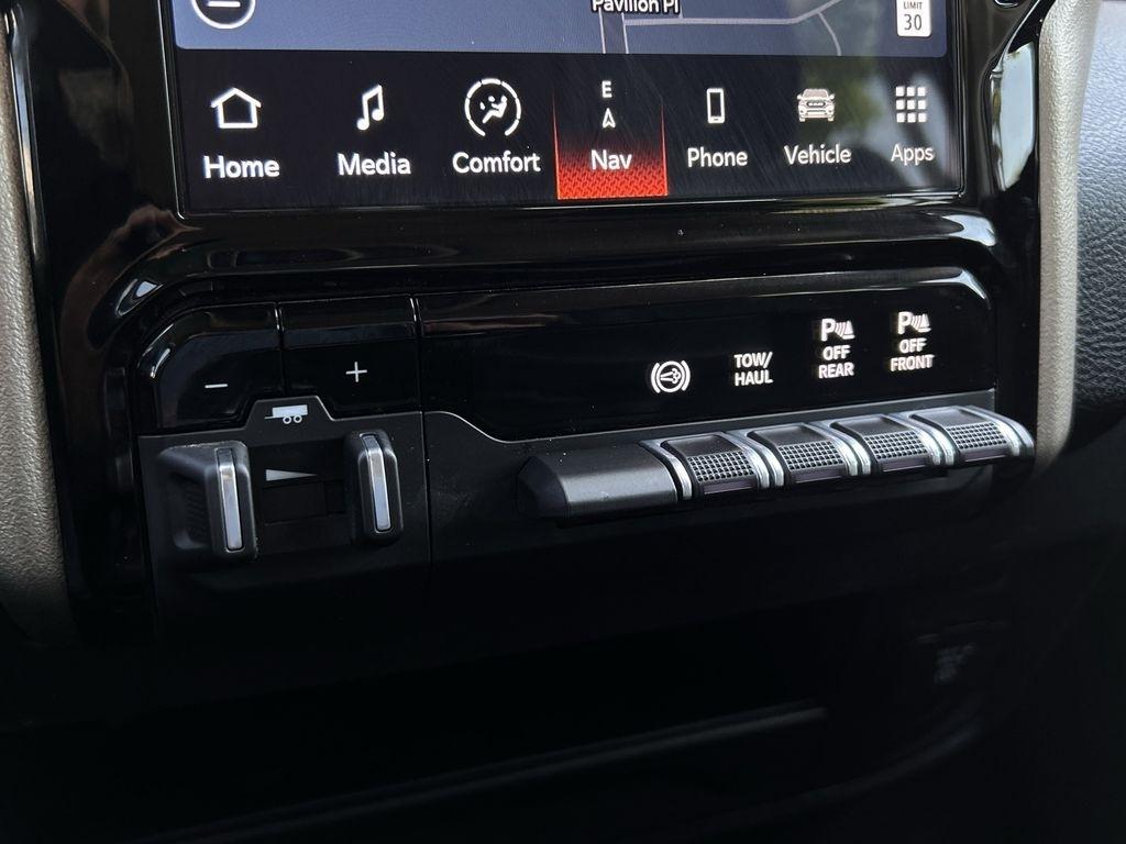 RAM 2500 Laramie Crew Cab SWB 4WD 2024