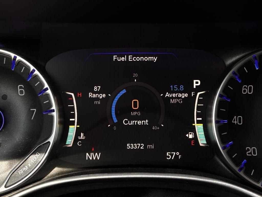 Chrysler Pacifica Touring L 2024