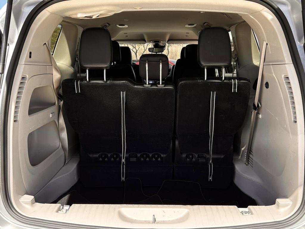 Chrysler Pacifica Touring L 2024