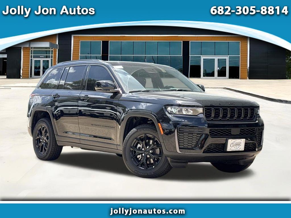 Jeep Grand Cherokee Laredo 4WD 2026