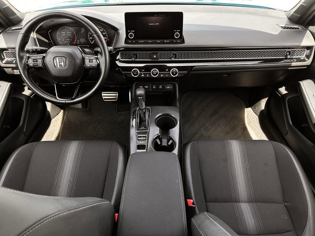 Honda Civic Sport Hatchback CVT 2025