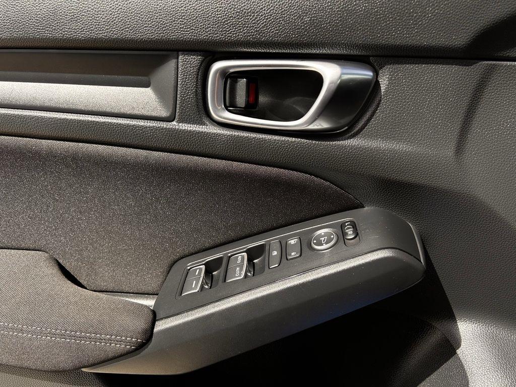 Honda Civic Sport Hatchback CVT 2025