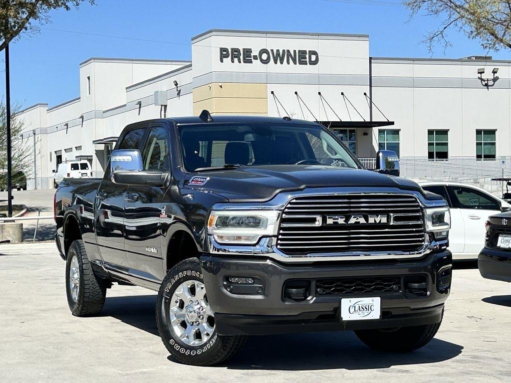 RAM 2500 Laramie Crew Cab SWB 4WD 2024