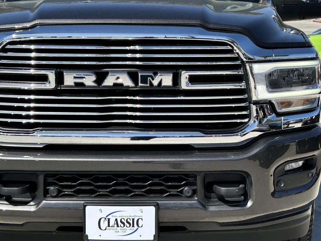 RAM 2500 Laramie Crew Cab SWB 4WD 2024