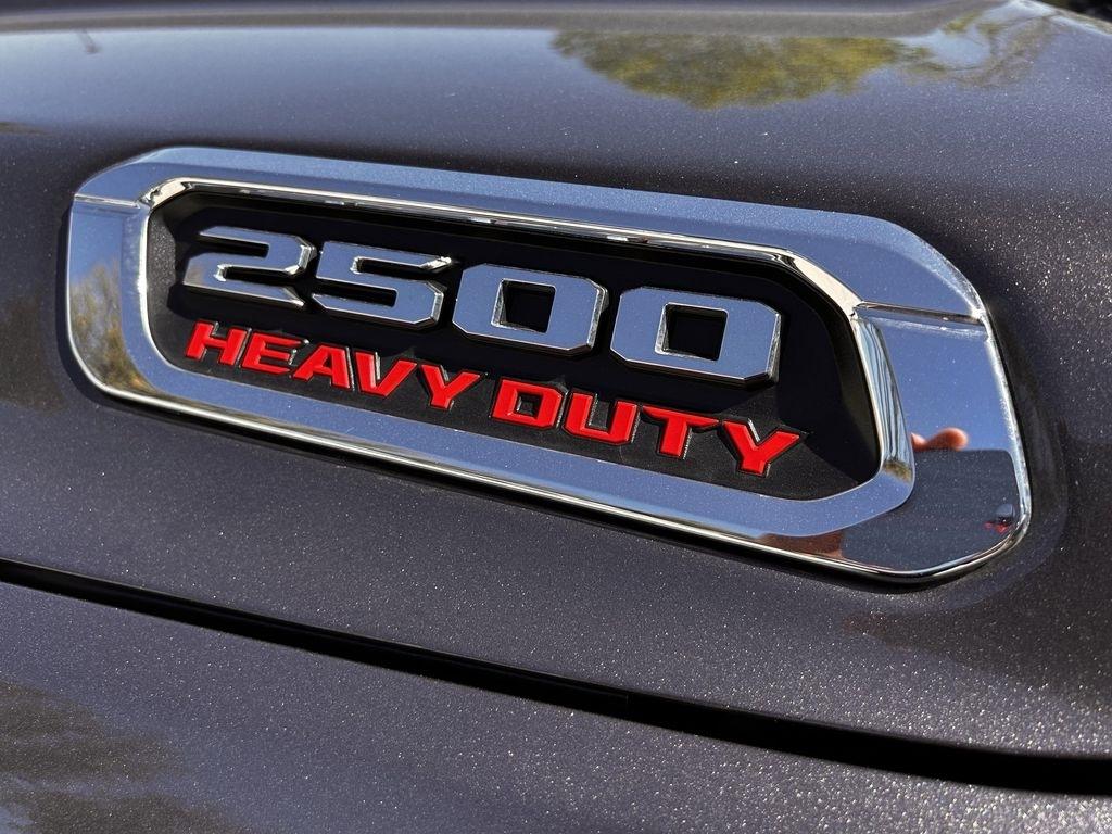 RAM 2500 Laramie Crew Cab SWB 4WD 2024