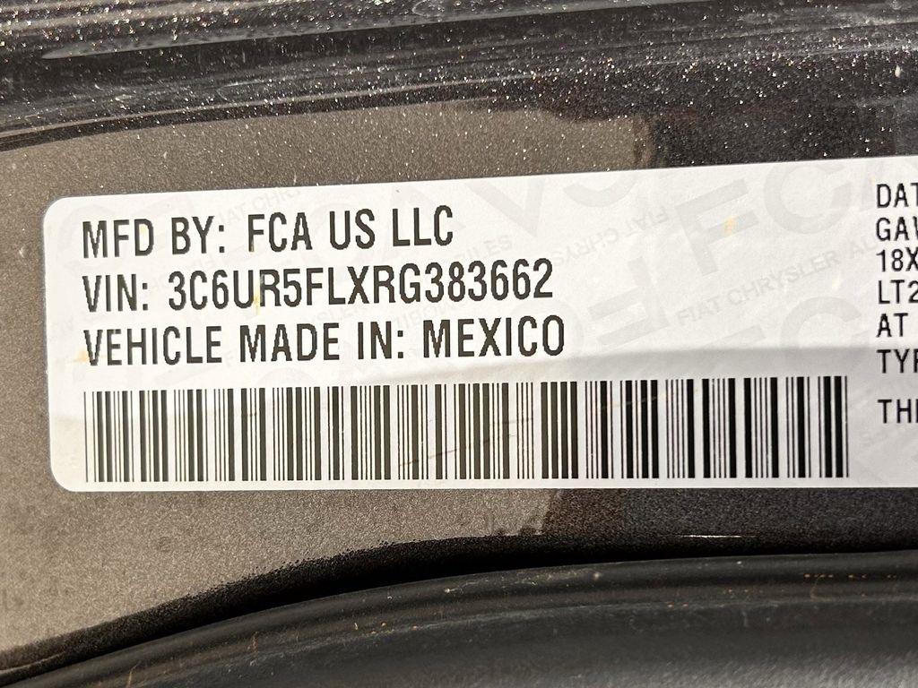 RAM 2500 Laramie Crew Cab SWB 4WD 2024