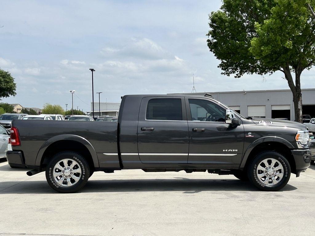 RAM 2500 Limited Mega Cab 4WD 2023