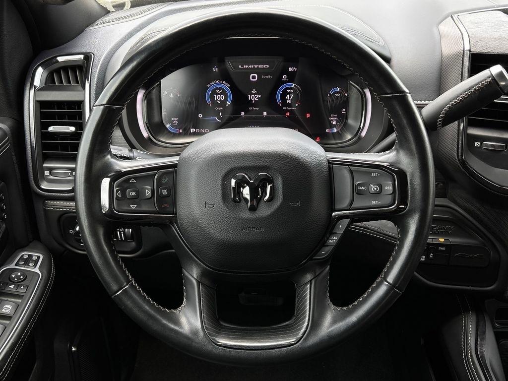 RAM 2500 Limited Mega Cab 4WD 2023