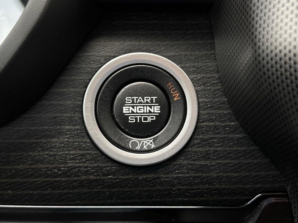 RAM 2500 Limited Mega Cab 4WD 2023