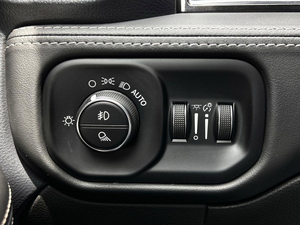 RAM 2500 Limited Mega Cab 4WD 2023