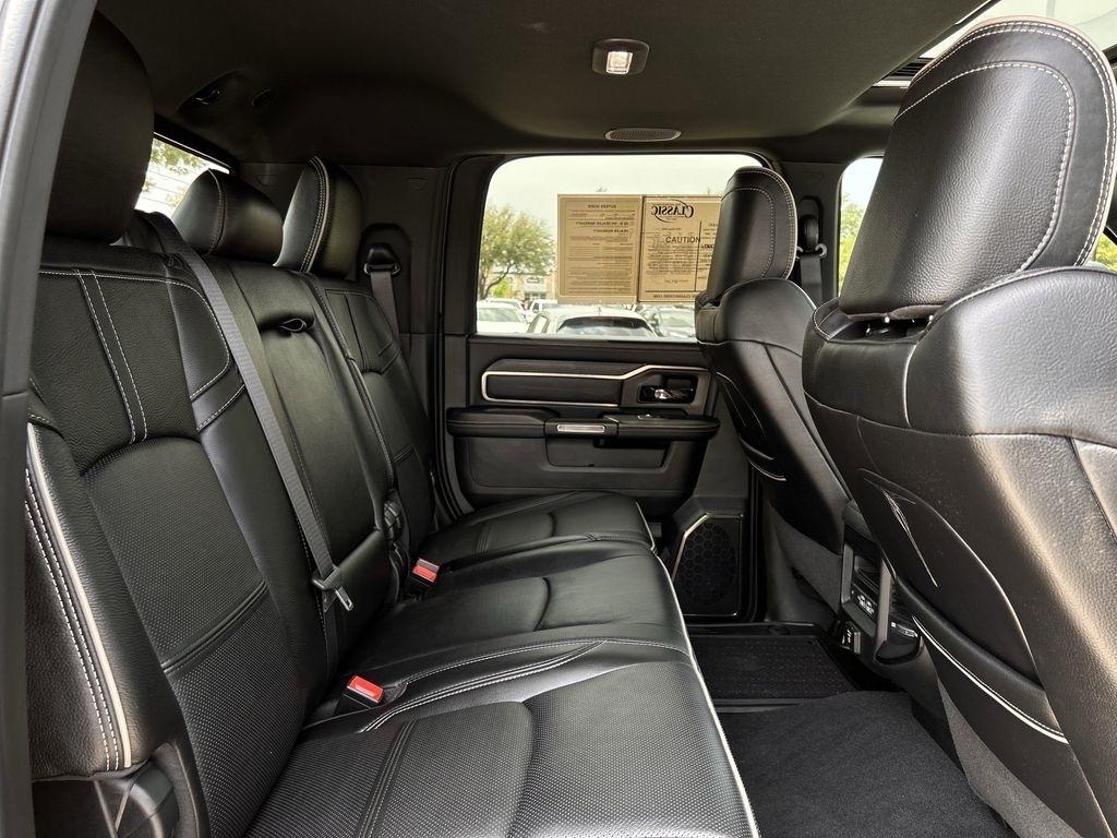 RAM 2500 Limited Mega Cab 4WD 2023