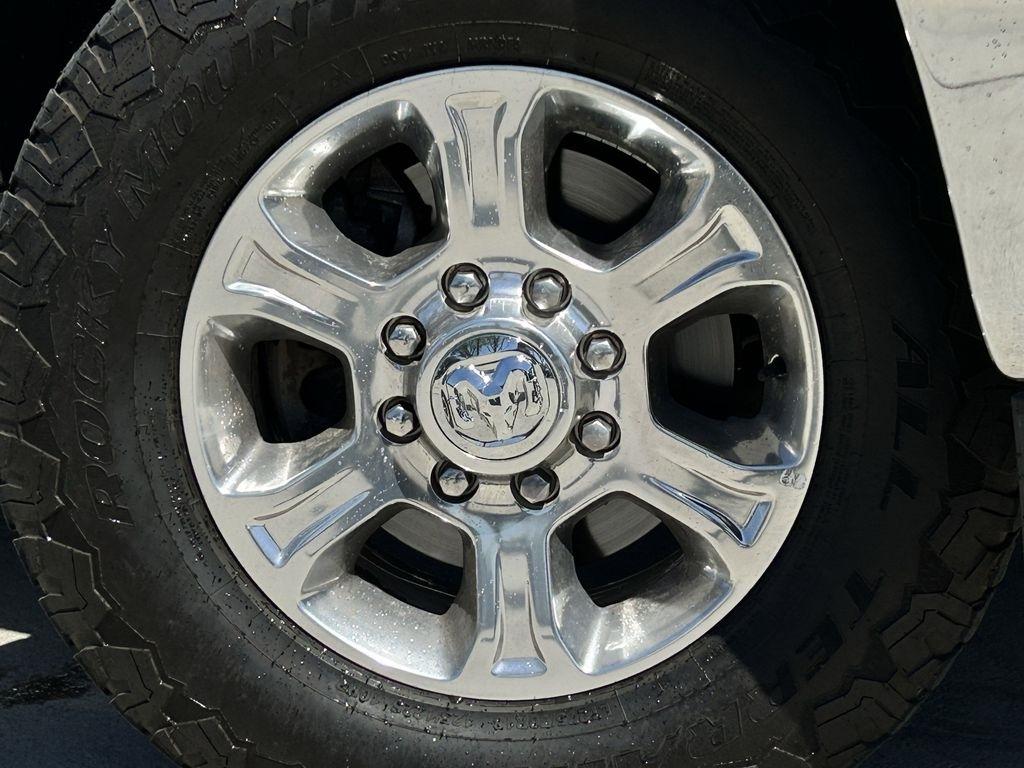 RAM 2500 Tradesman Crew Cab SWB 4WD 2024