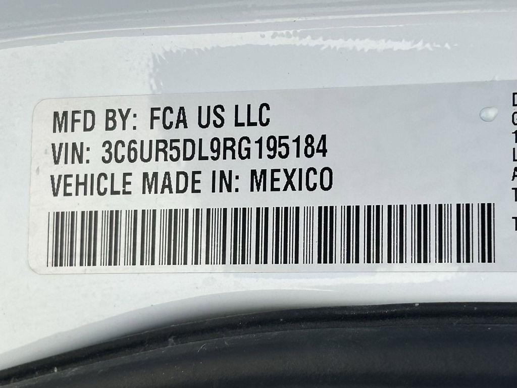 RAM 2500 Tradesman Crew Cab SWB 4WD 2024