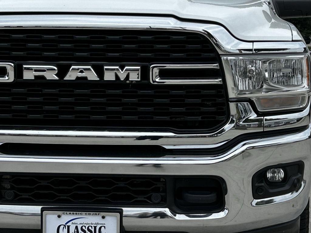 RAM 2500 Tradesman Crew Cab SWB 4WD 2024