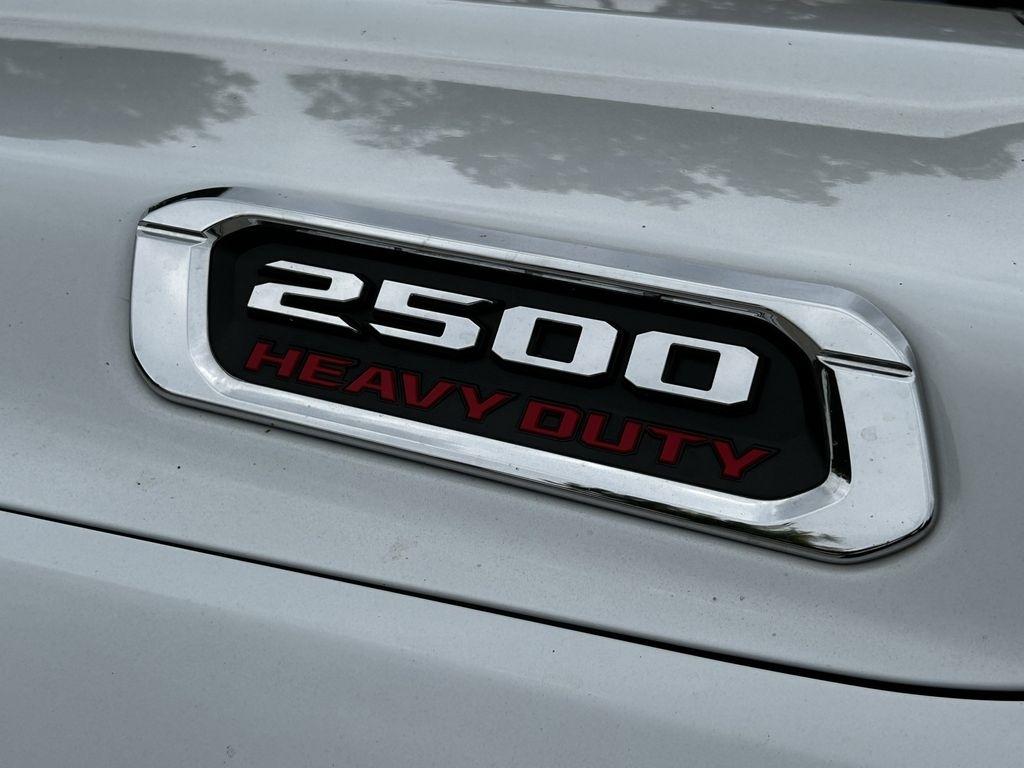 RAM 2500 Tradesman Crew Cab SWB 4WD 2024