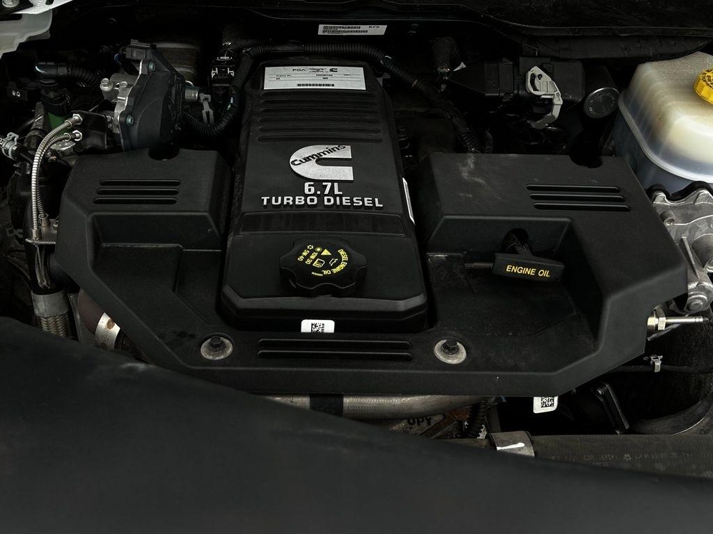RAM 2500 Tradesman Crew Cab SWB 4WD 2024