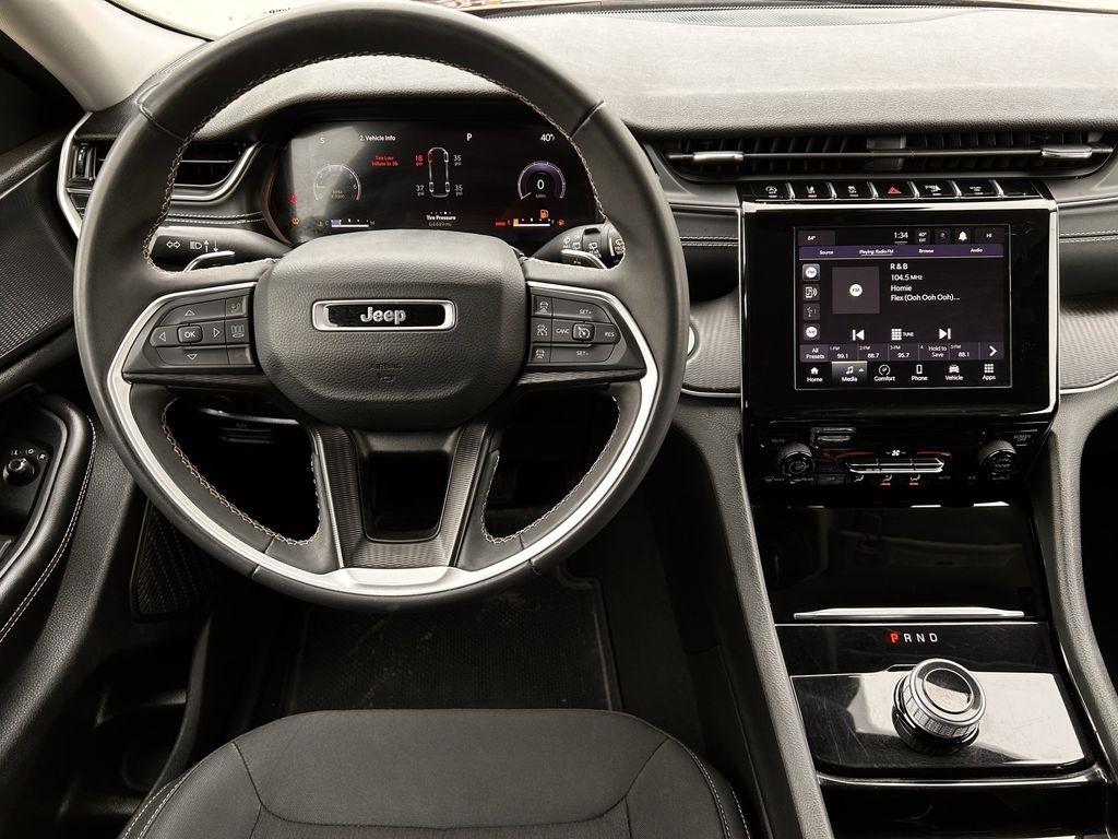 Jeep Grand Cherokee L Laredo 2023