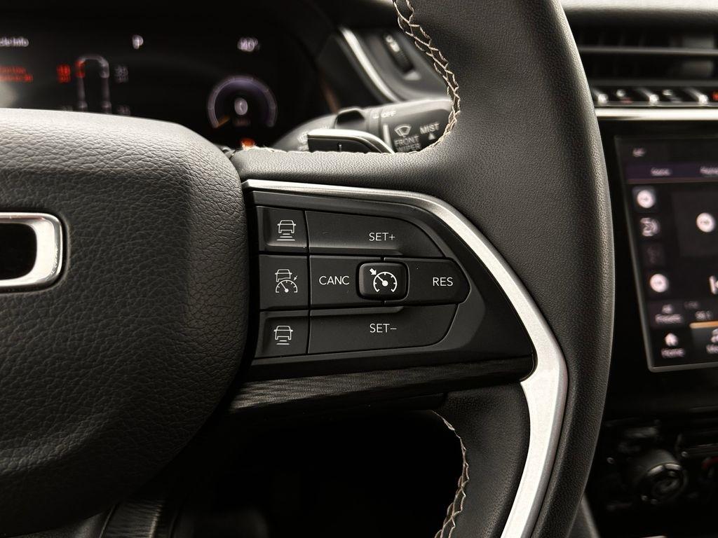 Jeep Grand Cherokee L Laredo 2023