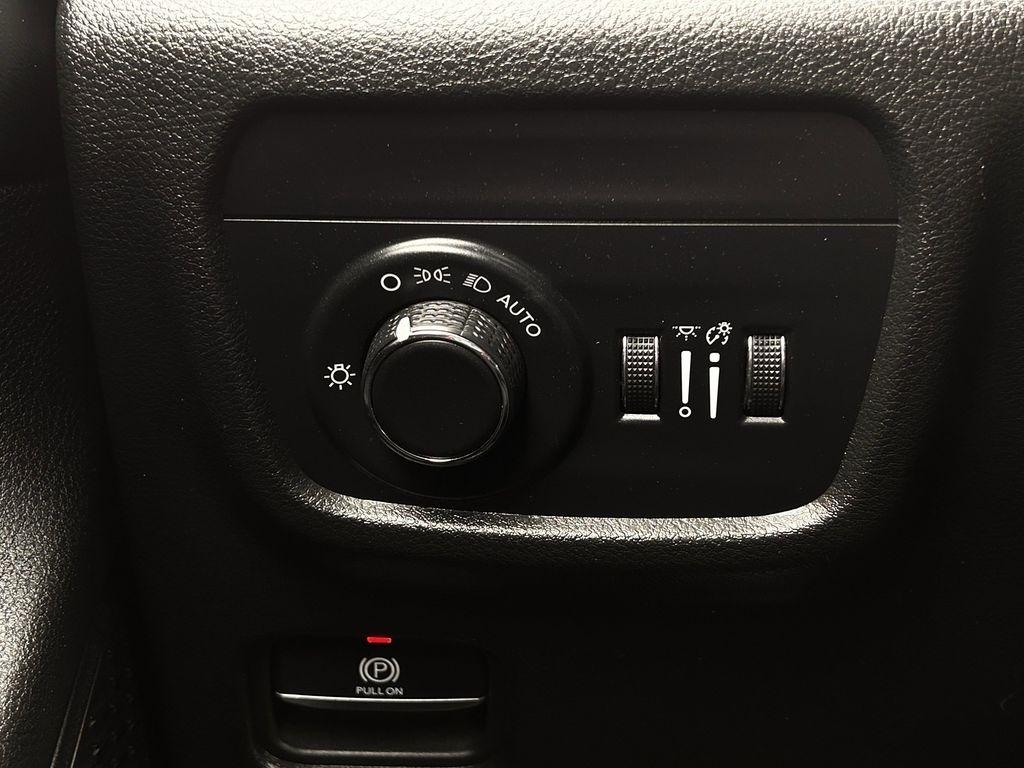 Jeep Grand Cherokee L Laredo 2023