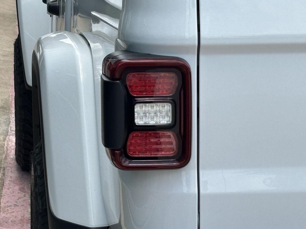 Jeep Gladiator Mojave 2026
