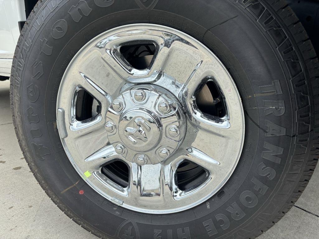 RAM 2500 Tradesman Crew Cab SWB 4WD 2026