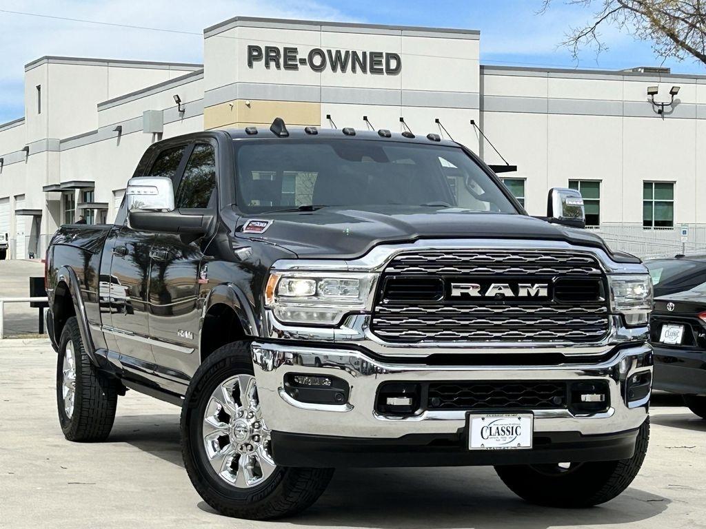 RAM 2500 Limited Mega Cab 4WD 2023