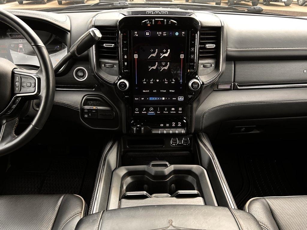 RAM 2500 Limited Mega Cab 4WD 2023