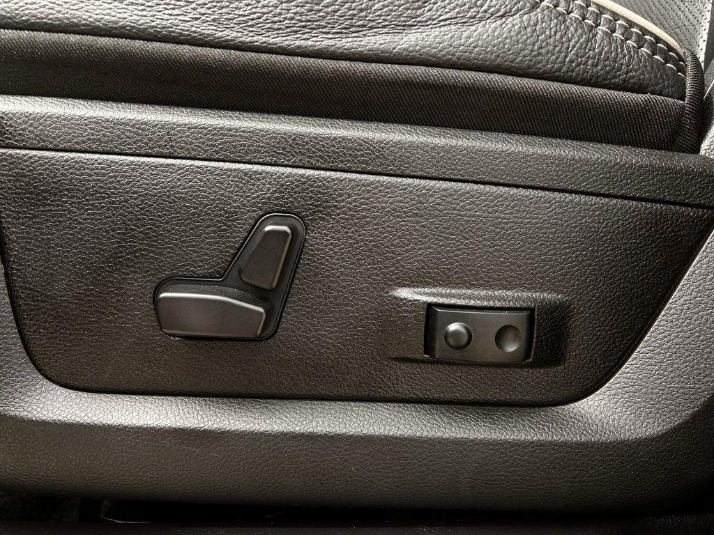 RAM 2500 Limited Mega Cab 4WD 2023