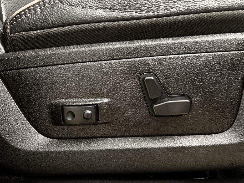 RAM 2500 Limited Mega Cab 4WD 2023