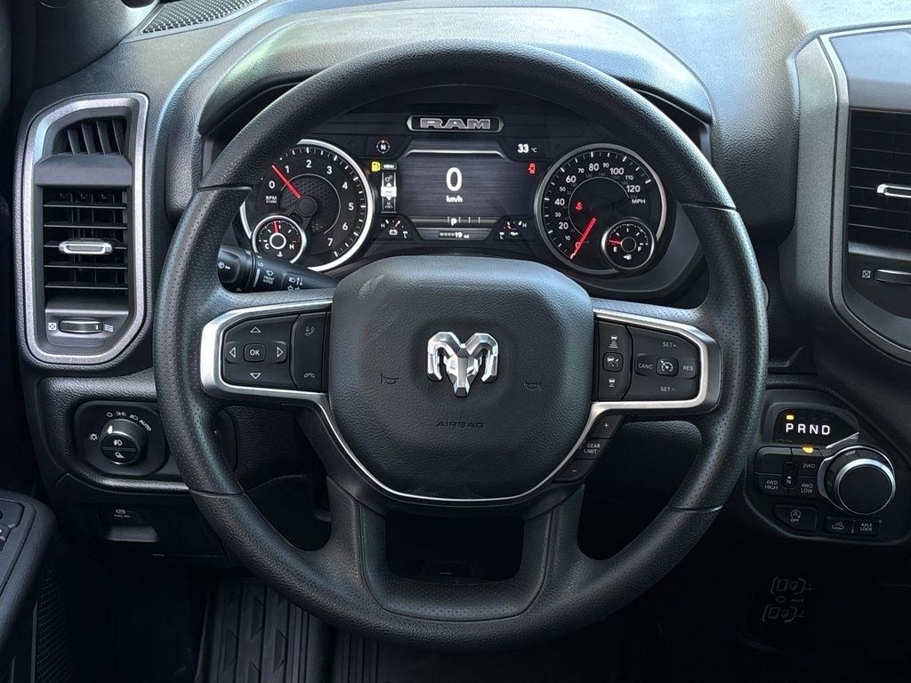 RAM 1500 Tradesman Crew Cab SWB 4WD 2026