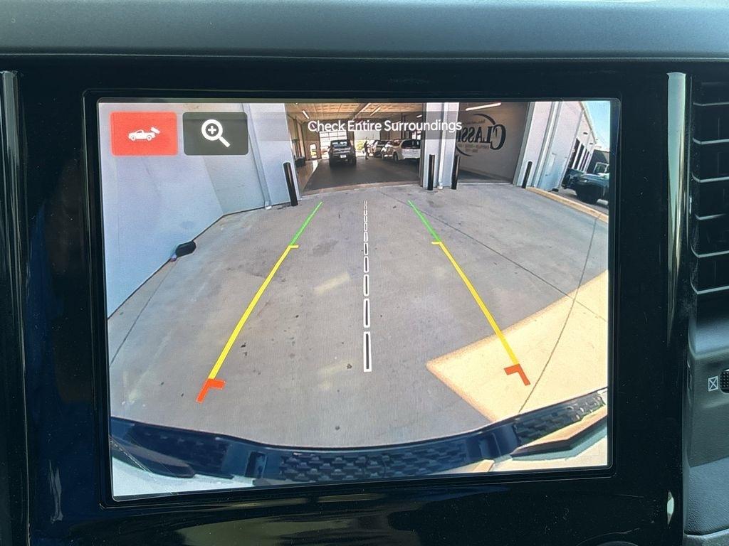 RAM 1500 Tradesman Crew Cab SWB 4WD 2026