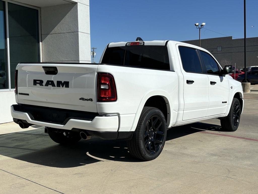 RAM 1500 Laramie Crew Cab SWB 4WD 2026