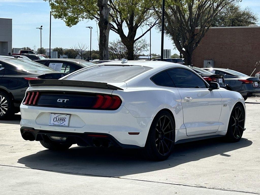Ford Mustang GT Premium Coupe 2021