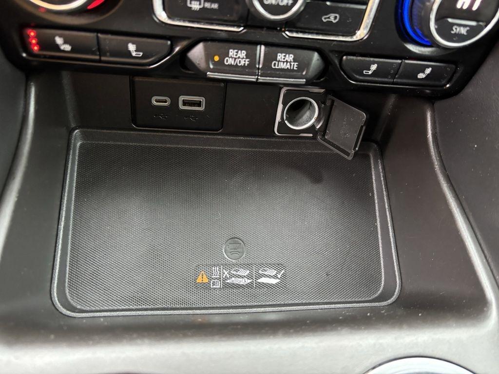 Chevrolet Tahoe RST 4WD 2021