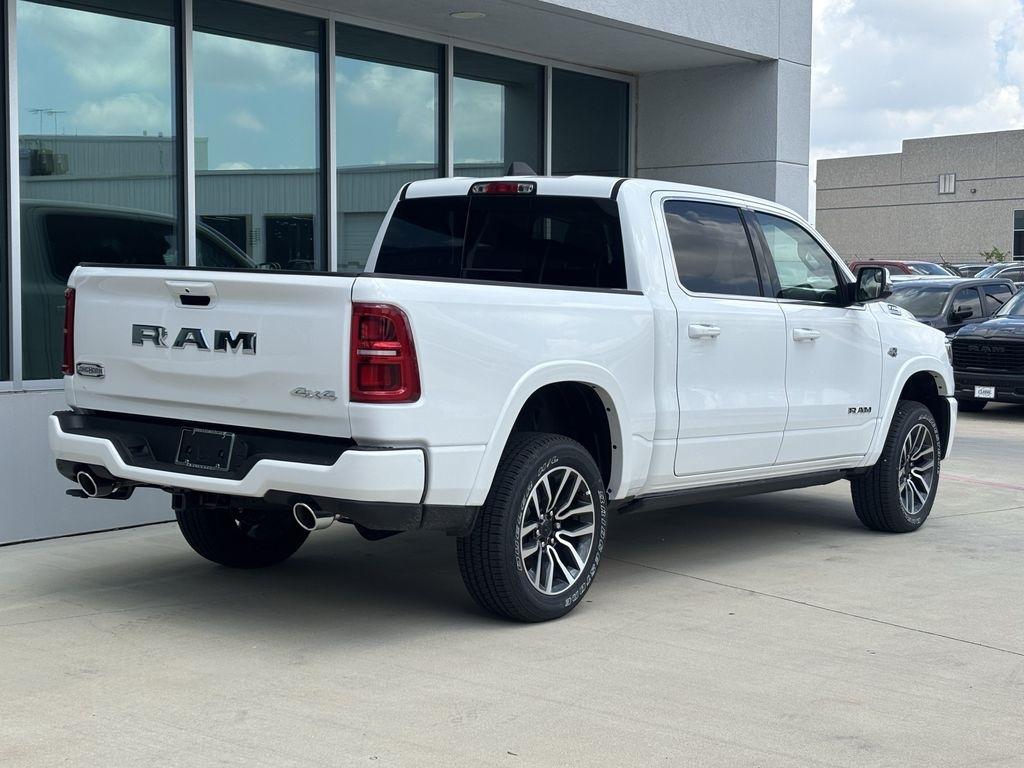 RAM 1500 Limited Crew Cab SWB 4WD 2026