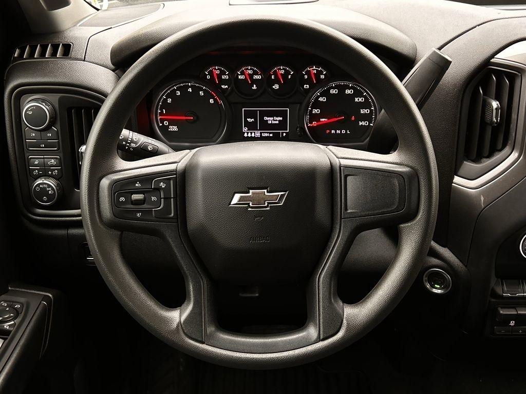 Chevrolet Silverado 2500HD Custom Crew Cab Long Box 4WD 2025